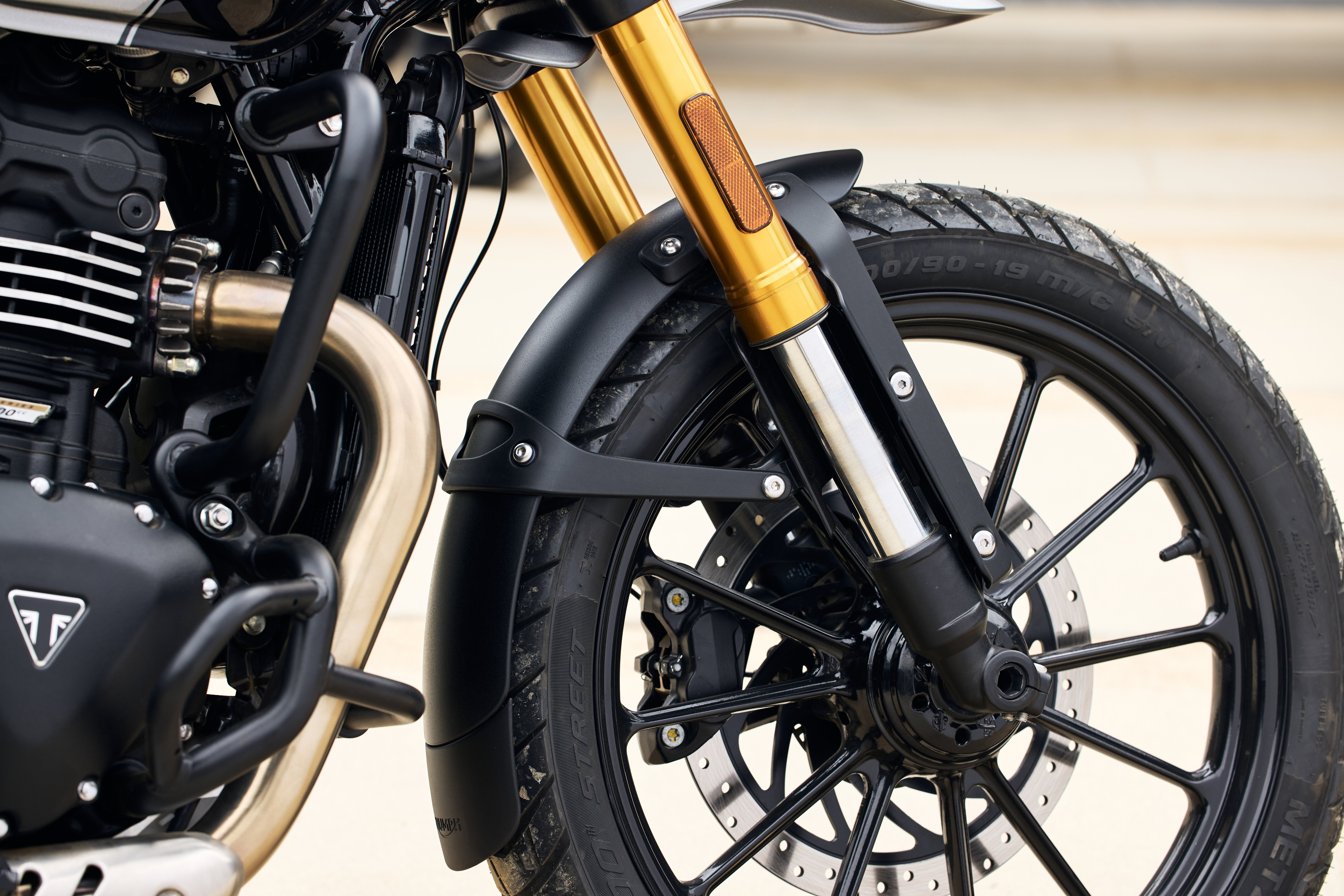 SCRAMBLER 400 X｜【正規販売店】トライアンフ｜【公式】Moto Square